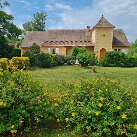 Maison*piscine Chauffee*spa Saint-Martial-de-Nabirat